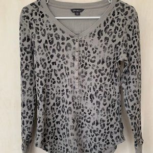 Leopard print thermal shirt
